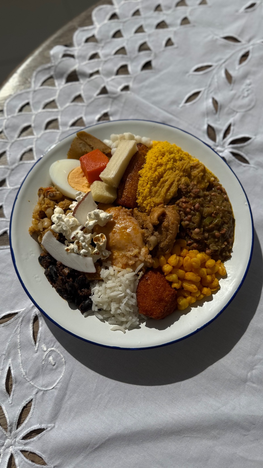 LaRô Gastronomia por AfroChef Ronaldo Assis